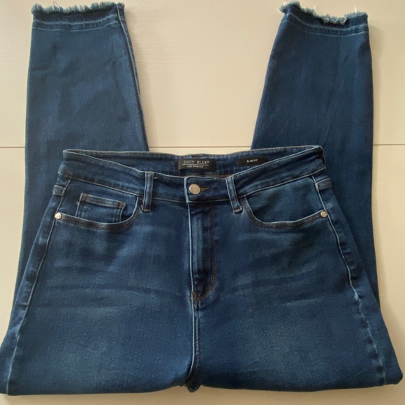 Judy Blue High Rise Slim Fit Medium Wash Released Hem Sz 13/31 - Picture 5 of 15